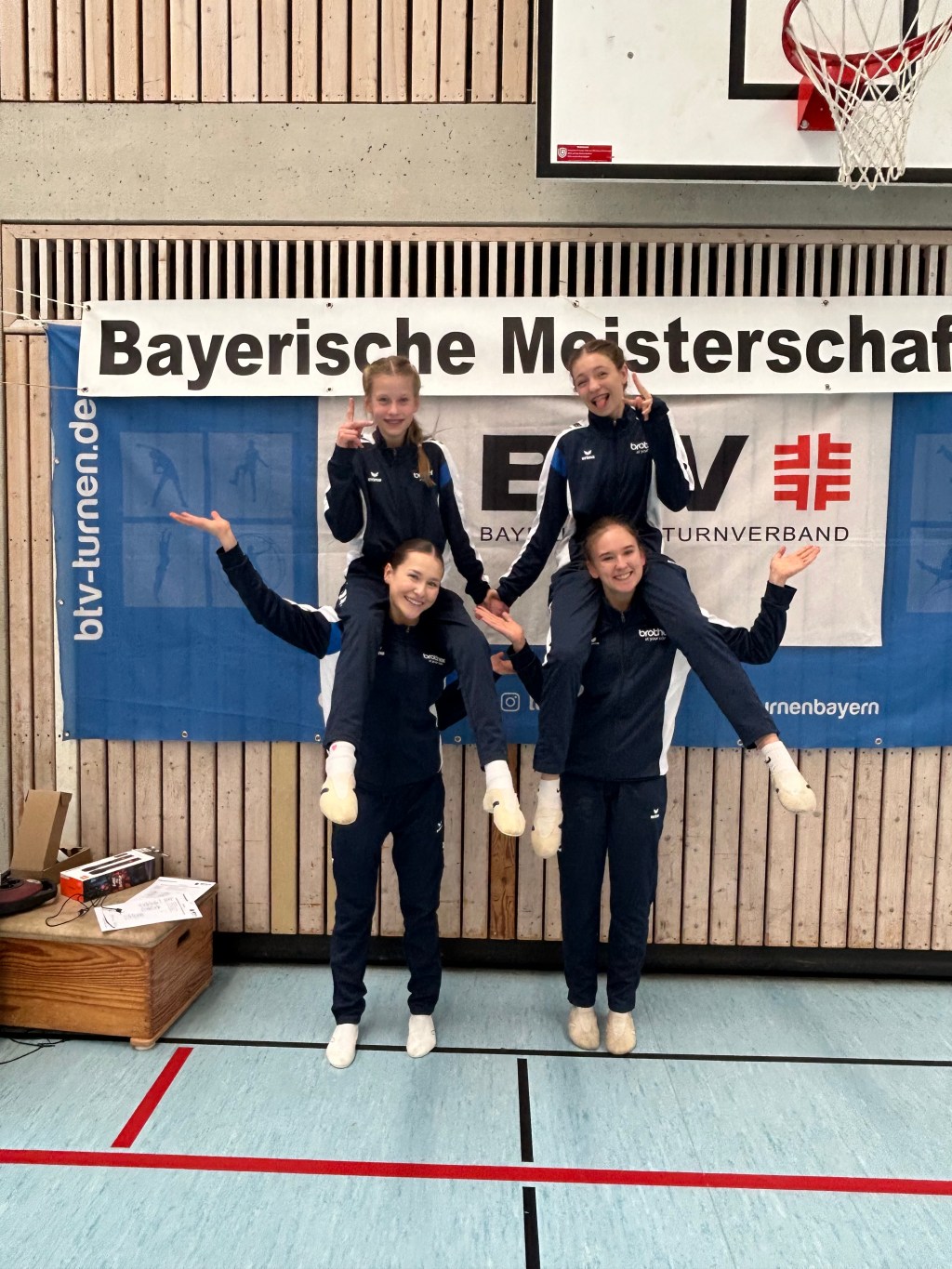 Turnerinnen des ASV Rimpar bei den Bayerischen Meisterschaften